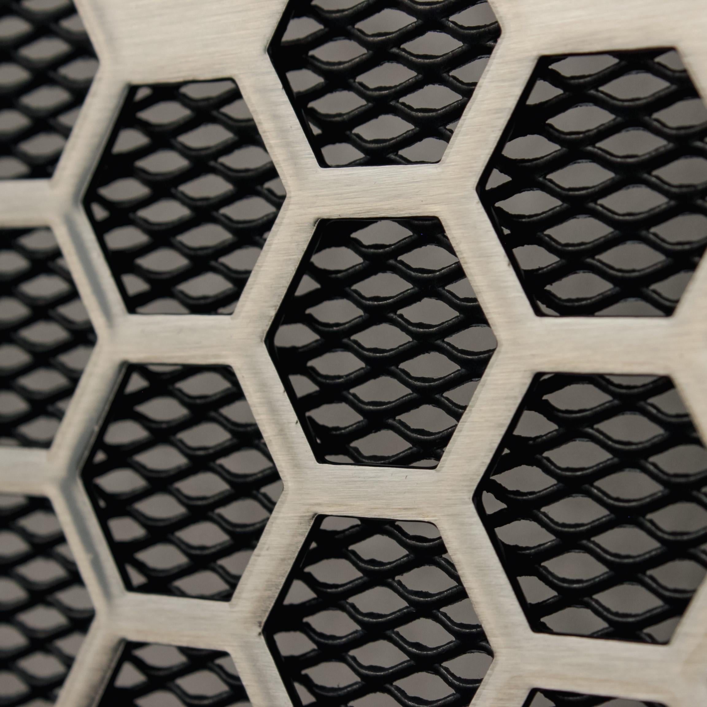 Decorative metal grille 