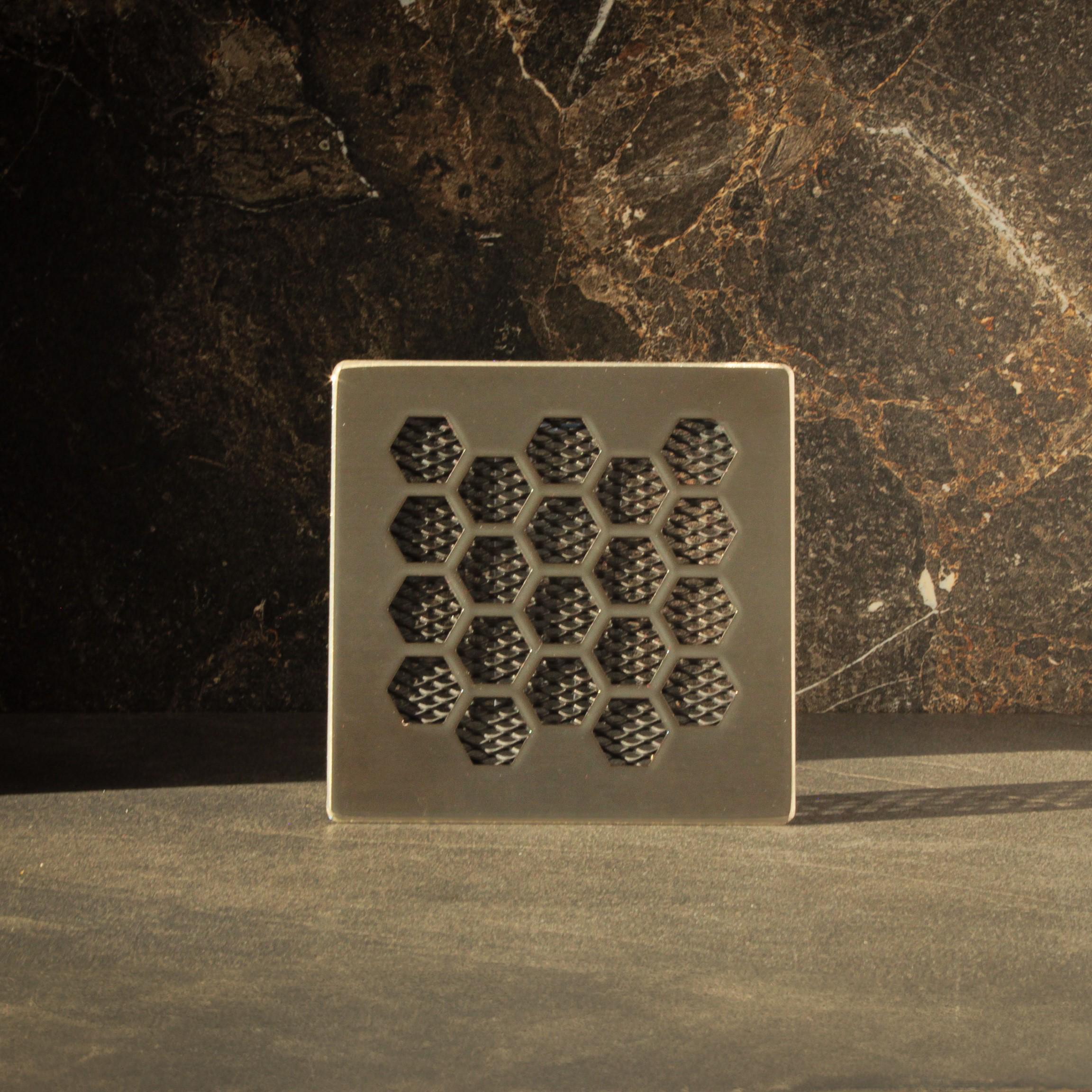 Decorative metal grille 